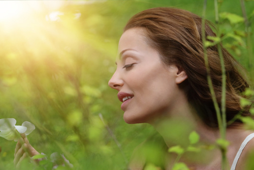 LE SOLEIL ET LA PEAU